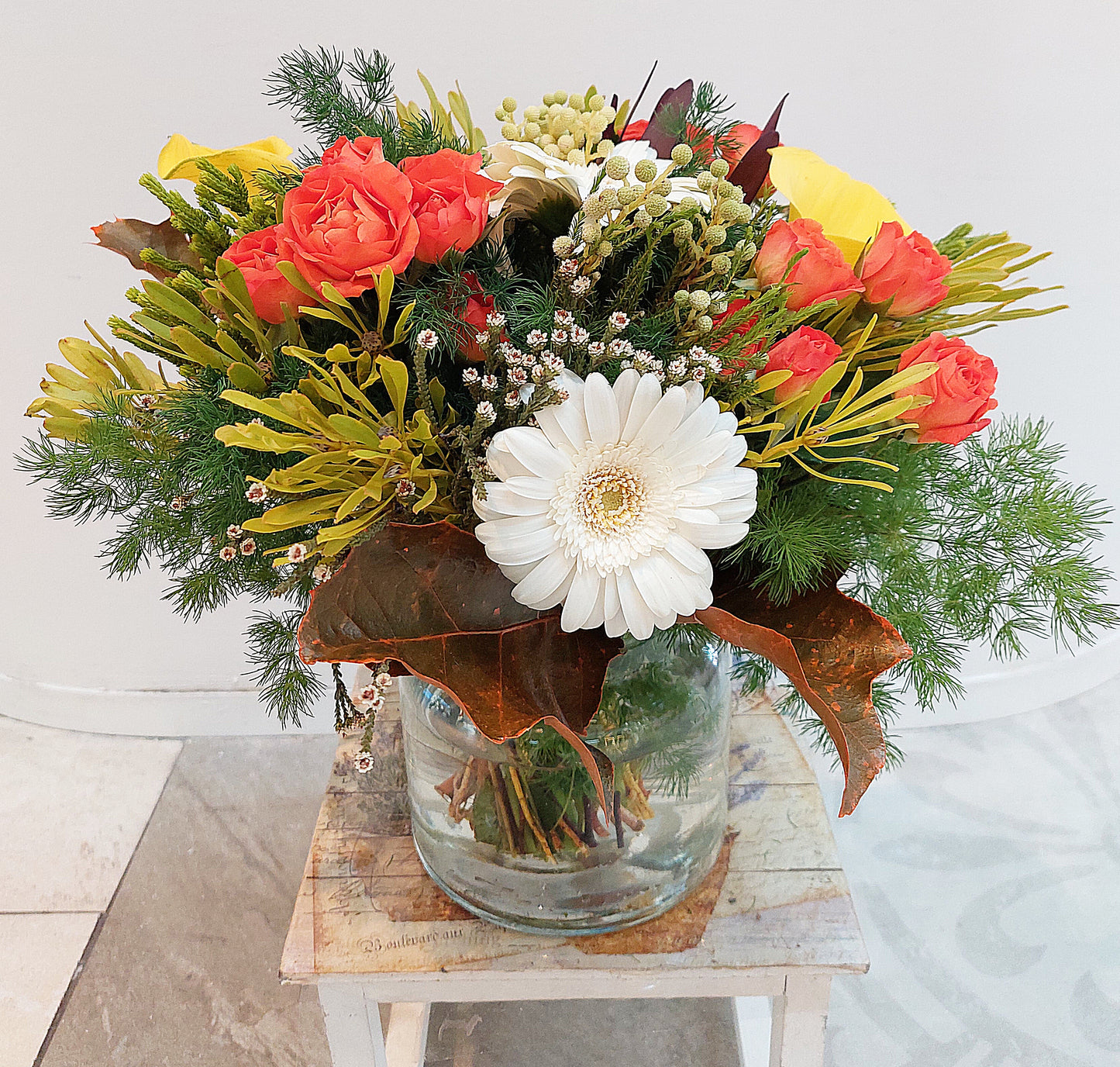 BOUQUET CON JARRÓN DE CRISTAL FELICIDAD